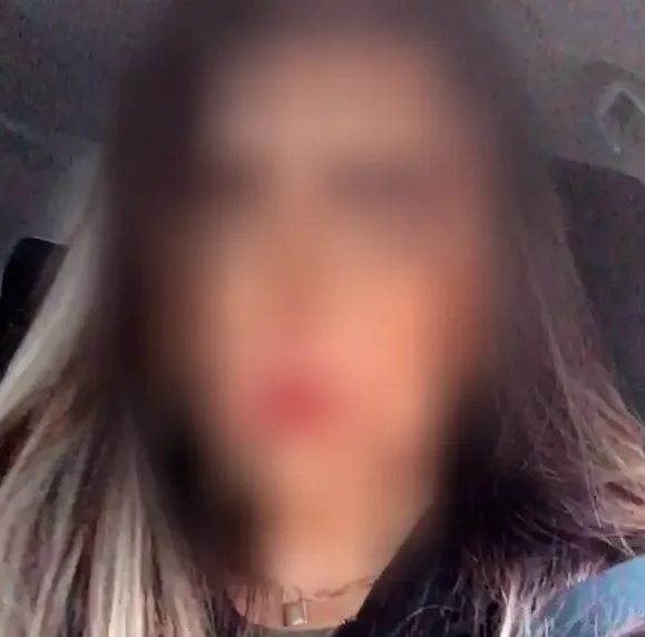 Ayesha, 39