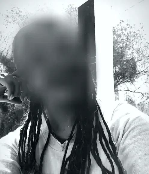 Emma, 28