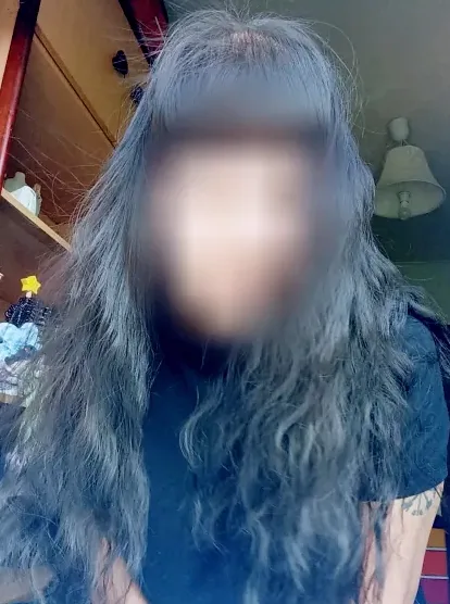Julia, 39