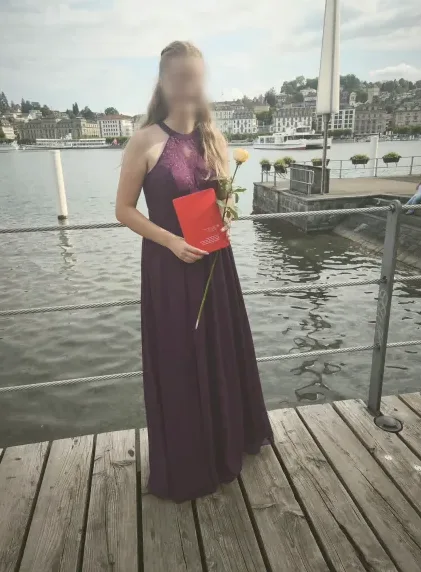 Sophie, 23